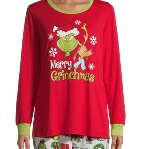 NWT. Women’s Grinch PJ Set.